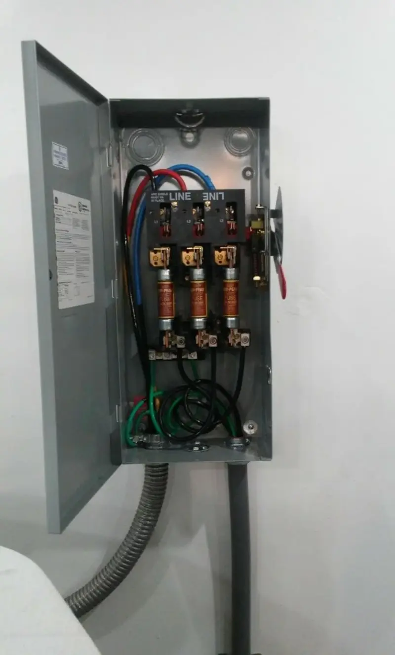 Three-phase disconnect switch installed for Electrical Wiring & Rewiring in Murray